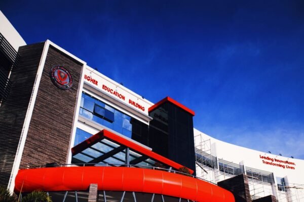 school building design modern exterior